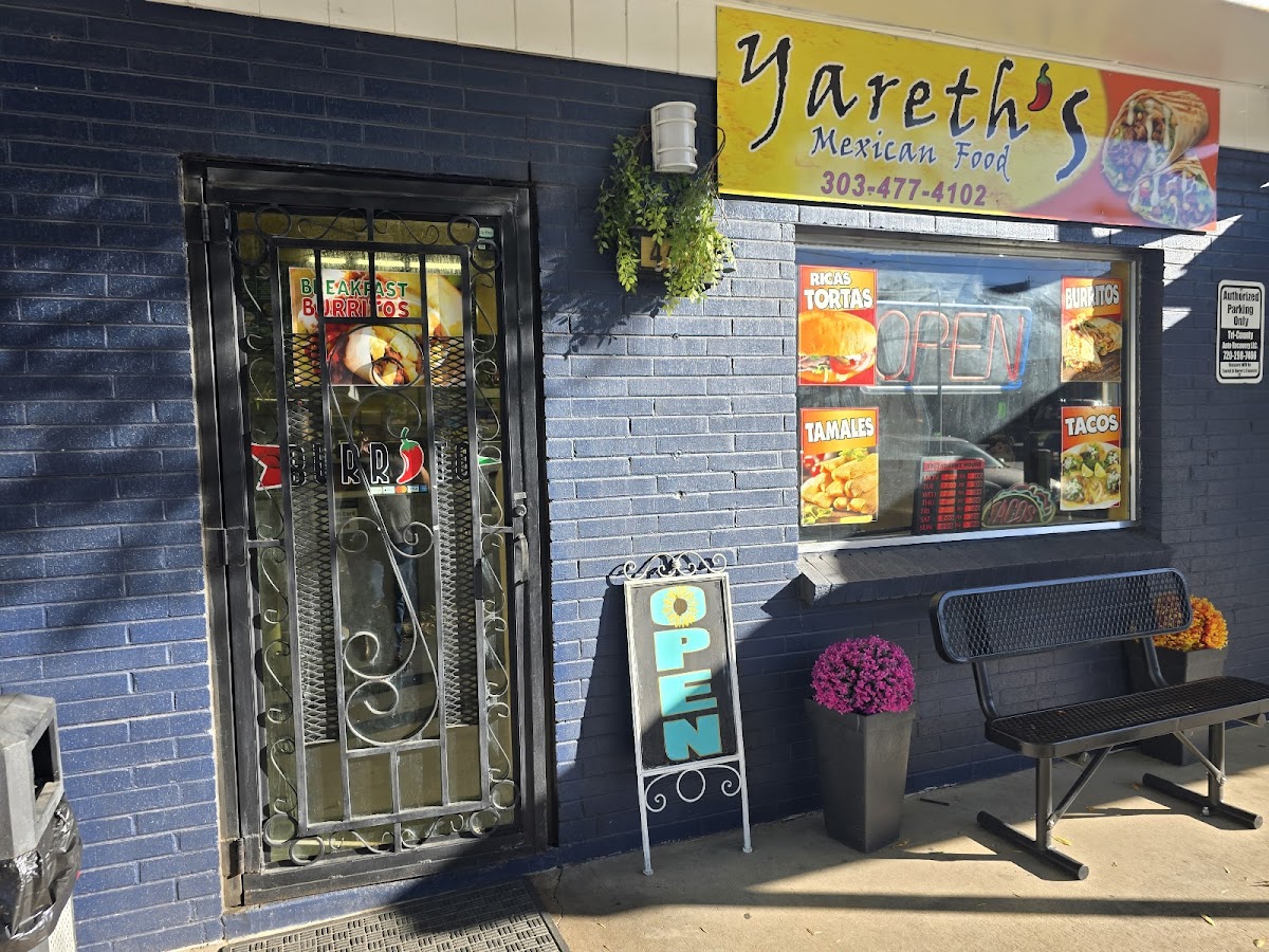 Yareth's Mexican Fast Food